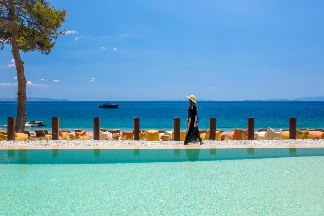 Isla Brown Corinthia Resort & Spa, Curio Collection By Hilton Άγιοι Θεόδωροι Εξωτερικό φωτογραφία The beach at the hotel