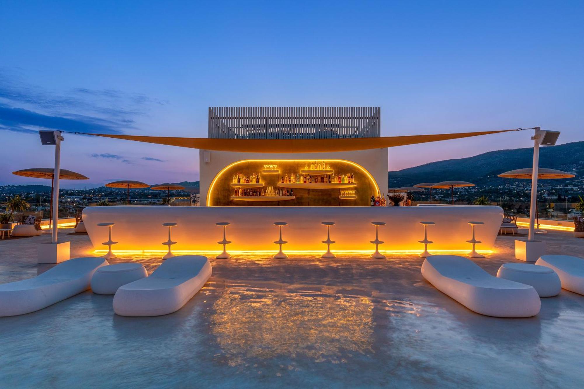Isla Brown Corinthia Resort & Spa, Curio Collection By Hilton Άγιοι Θεόδωροι Εξωτερικό φωτογραφία Sky Bar