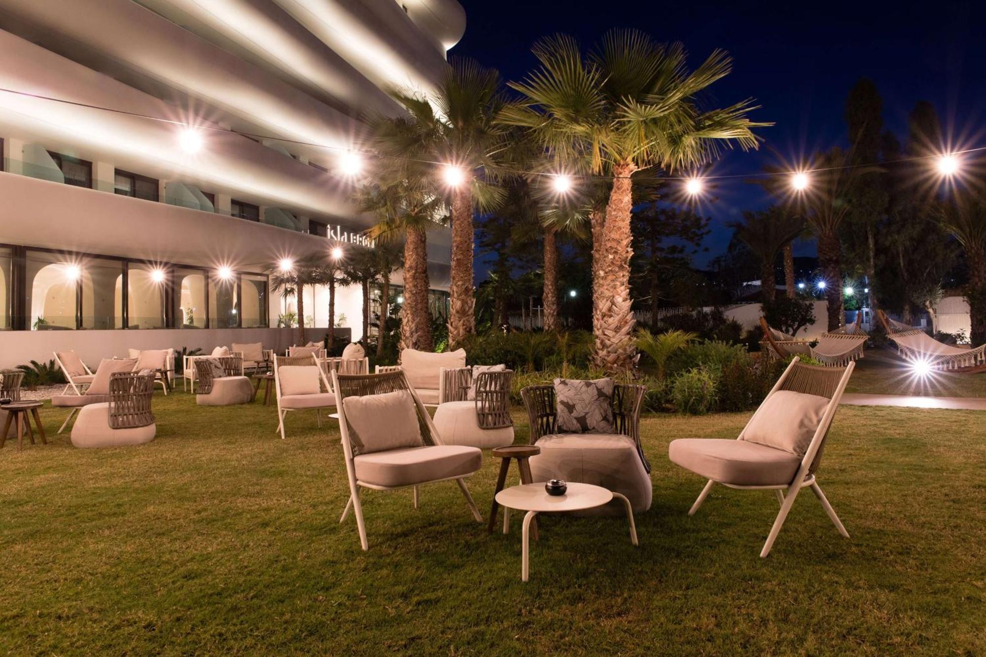 Isla Brown Corinthia Resort & Spa, Curio Collection By Hilton Άγιοι Θεόδωροι Εξωτερικό φωτογραφία The hotel's garden