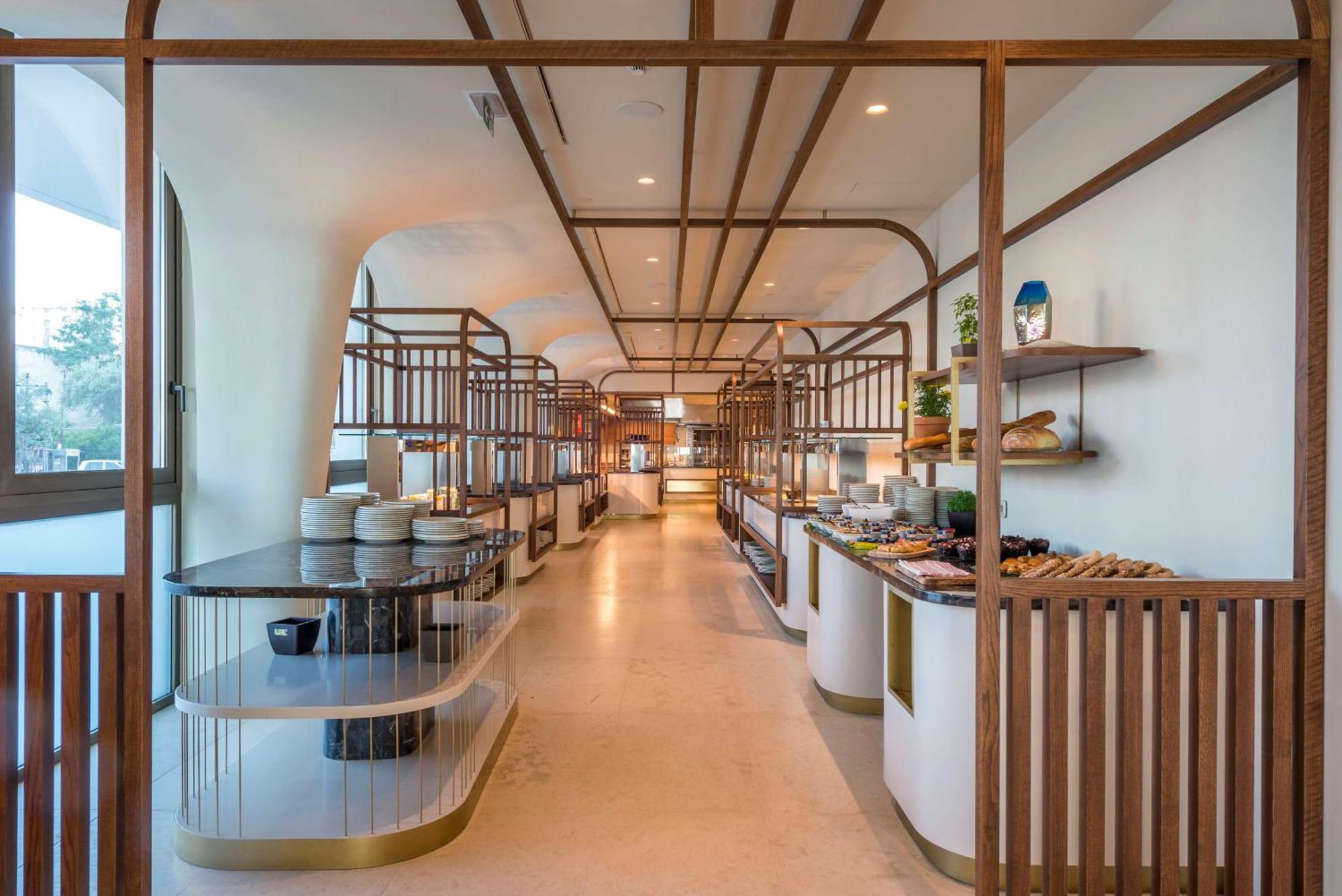 Isla Brown Corinthia Resort & Spa, Curio Collection By Hilton Άγιοι Θεόδωροι Εξωτερικό φωτογραφία The interior of the lounge