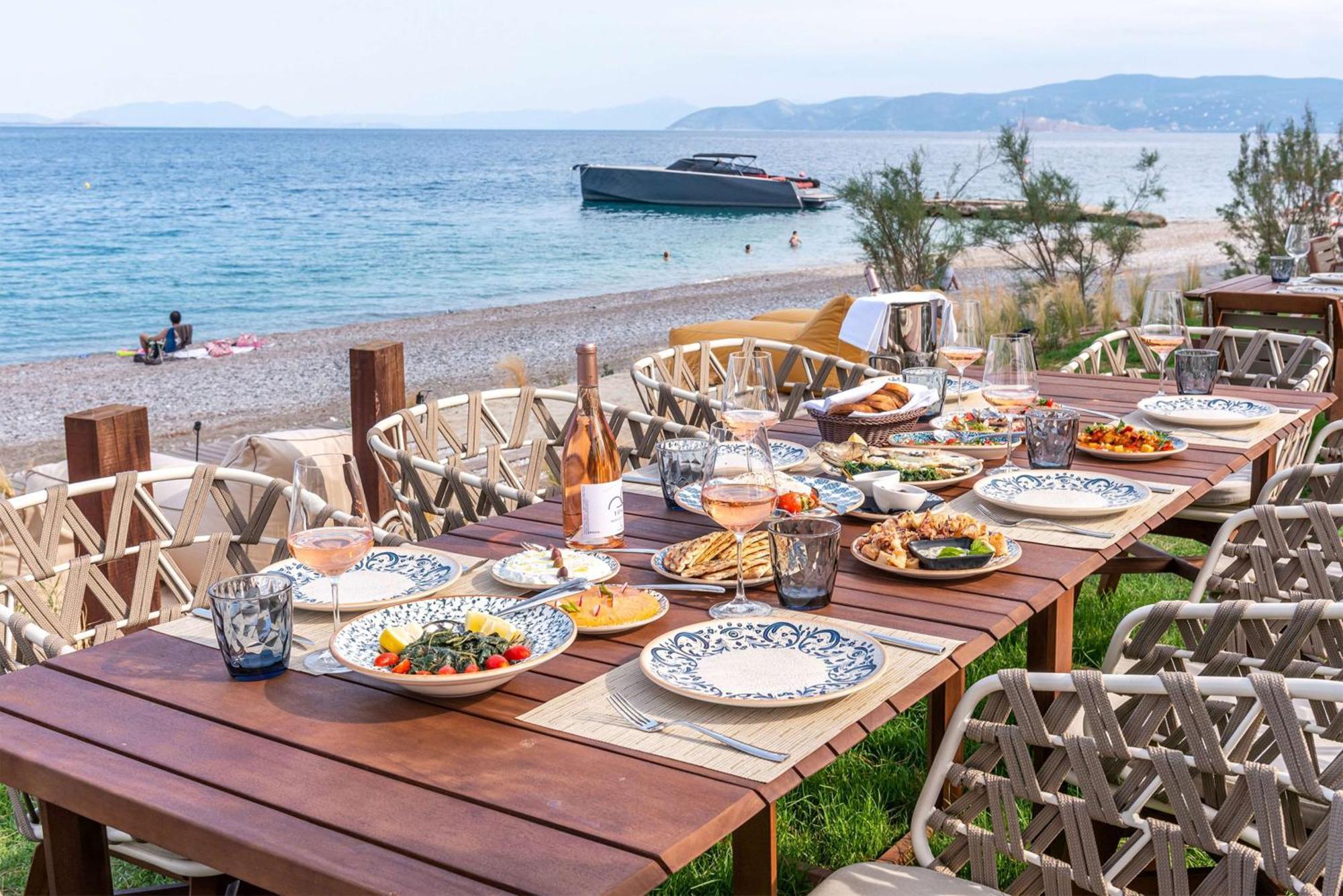 Isla Brown Corinthia Resort & Spa, Curio Collection By Hilton Άγιοι Θεόδωροι Εξωτερικό φωτογραφία A typical Italian meal